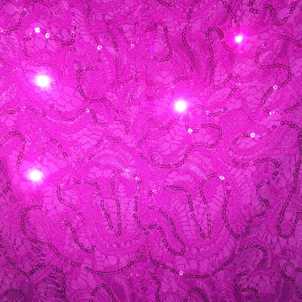 Dress - Picture 3 of 3